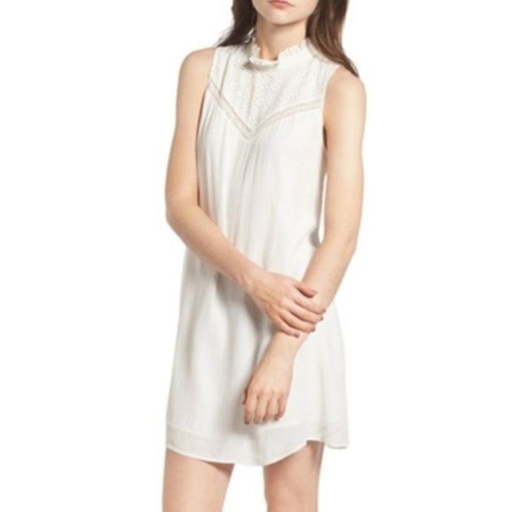 Hinge Lace Yoke Shift Dress White Large